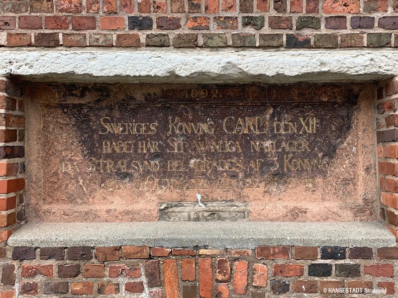 Denkstein vor der Sanierung Denkstein vor der Sanierung