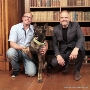 Beim Fotoshooting v.l.n.r. Marco Dreyer mit seinem Weltmeisterhund Barack von den Bleicheröder Bergen und Oberbürgermeister Alexander Badrow